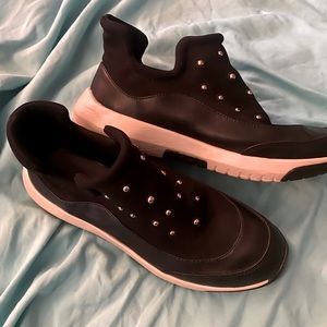 Nine West studded sneakers size 9